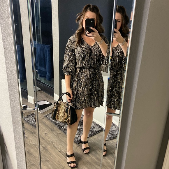 Meet your Posher, Ashley - Picture 3 of 4